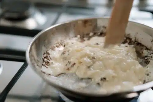 Conseils pour une sauce béchamel lisse et sans grumeaux