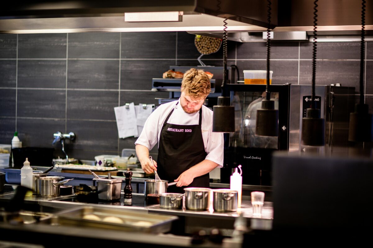 Découvrez les ustensiles et les matériels professionnels de cuisine